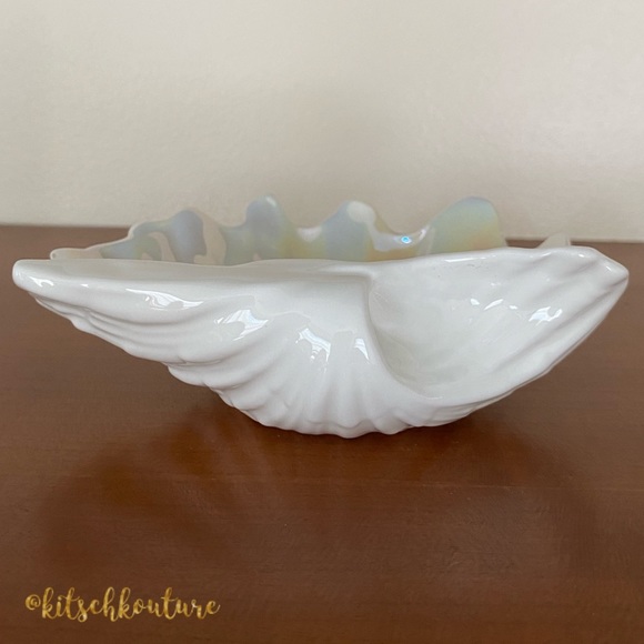 Wedgwood Nautilus Lustre Shell Dish - Picture 5 of 7
